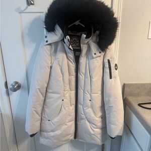 Women's White Ski Jacket with Black Fur Hood
